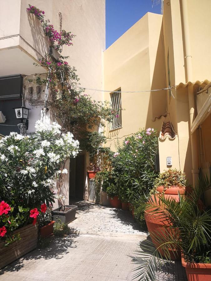 אלגהרו Studios10 מראה חיצוני תמונה